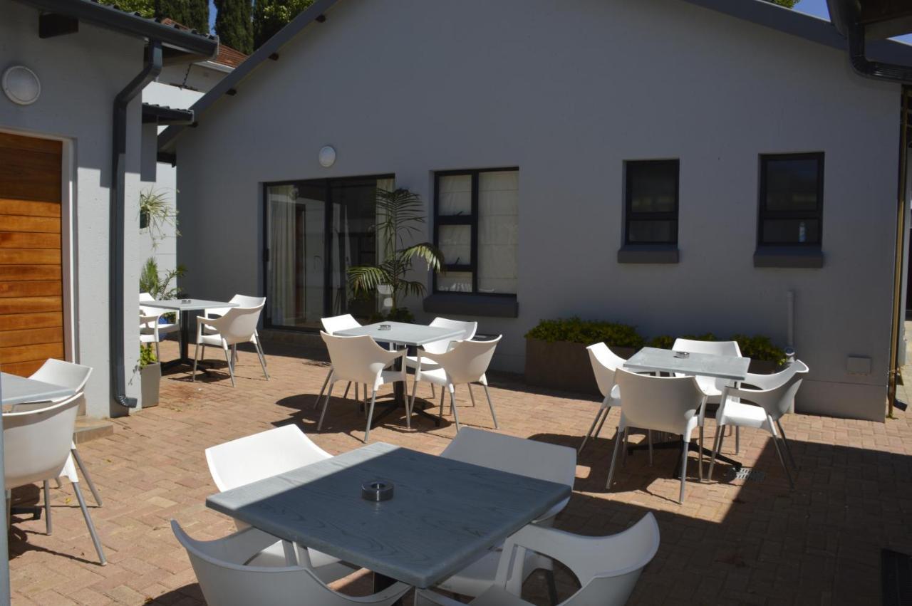 Explorer Backpackers Johannesburg Bagian luar foto